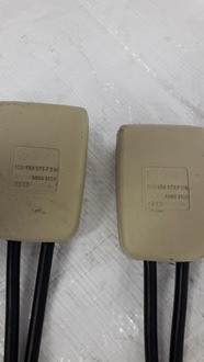 фото thumb №6, Клипса поперечина левый задняя vw new beetle 1c0858675