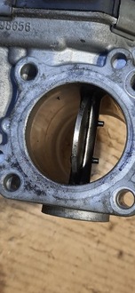 фото thumb №9, Дроссельная заслонка 1.6ehdi citroen ds4 9673534480