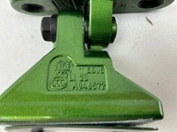 фото thumb №10, Mercedes-benz a w176 2016 петля нижній двері задніх