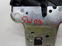 фото thumb №10, Замок крышки багажника задняя задний vw passat cc a4 b8 a5 8t 4f5827505d