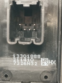 фото thumb №9, Opel astra j 4 iv панель перемикач вікон лівий задня 13301888