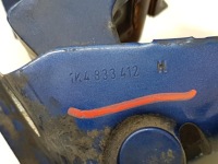 фото thumb №6, Петлі двері правий задня vw golf vi lr7l