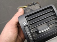 фото thumb №5, Решітка повітропровід права audi a8 d2 4d0820902j