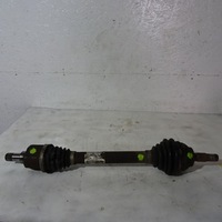 фото thumb №1, Peugeot 208 1.6thp 208km приводной вал левая 9661107380