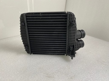 фото thumb №1, Інтеркулер праві maserati levante 3.0 v6 3.8 v8