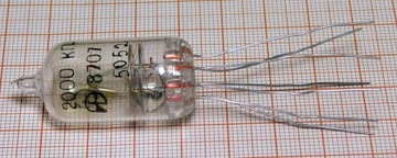 Кварцевый резонатор 2000кГц (2МГц) [045]NOS