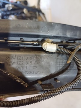 фото thumb №8, Панель под лобовым стеклом skoda octavia ii nr. 1z1819415f