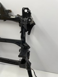 фото thumb №3, Discovery v 5 подрамник подрамник подрамник перед