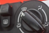 фото thumb №10, Панель управление обдув кондиционер mazda 323 bj 98-00