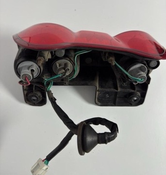 фото thumb №9, Лампа задняя правая сторона nissan nv200 2009 - 2025