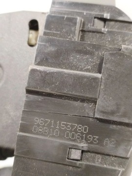 фото thumb №7, Peugeot 308 sw 2009 замок дверь задних автомобилей грузовых