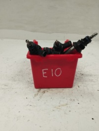 Mercedes a35 w177 amg форсунка топлива a2560700187 Цена, фото thumb