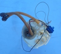 фото thumb №1, Насос помпа топлива bmw x3 e83 7170038