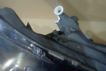 фото thumb №4, Лампа права фара toyota corolla e16 led 12-