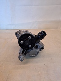 фото thumb №5, Насос води bmw g30 g31 530e гібрид 8650987