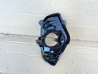 фото thumb №1, Toyota rav4 v правая решётка бампера перед передняя