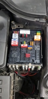 фото thumb №3, Корпус предохранителей vw passat b6