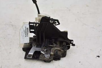 ЗАМОК ДВЕРИ ЗАДНИЙ ЛЕВЫЙ VW GOLF 4 IV 98R