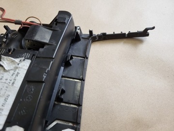 фото thumb №16, Попільничка бардачок консолі панелі перед dekor тунелю bmw 1 e81 e82 e88 оригінальний номер