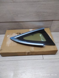 Купити 10776. tesla 3 скло правий задній 1514979-00-b, фото thumb