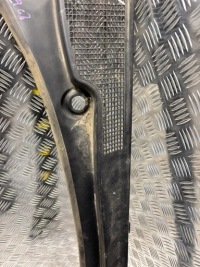 фото thumb №4, Жабо renault zoe 668118248r