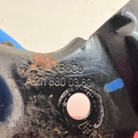 Купить Засов замка отбойник капот mercedes klasa e w211 рестайлинг  оригинальный номер оригинал a2118800360, фото thumb