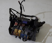 фото thumb №1, Коробка предохранителей infiniti q30 1.5 dci