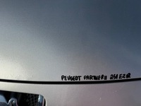 фото thumb №8, Peugeot partner ii капот крышка двигателя код лакокрасочного покрытия ezr