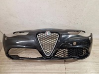 фото thumb №1, Бампер перед alfa romeo giulia омивачі pdc оригінал