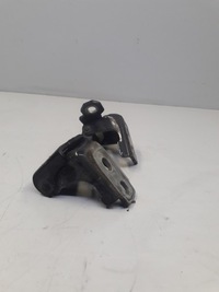 фото thumb №3, Renault clio iv петля дверь правый задняя