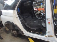 фото thumb №1, Peugeot 5008 ii gt крила задня правий kwed