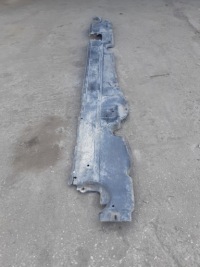 фото thumb №1, Audi q7 4l защита плита подвеска левая 7l8825211c