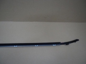 фото thumb №8, Планка накладка двері ущільнювач скла праві зад lexus nx