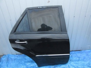 фото thumb №9, Mercedes ml w164 2007 дверь правые левая зад