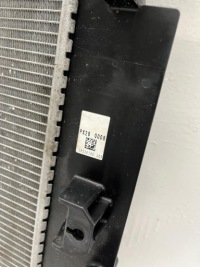 Радиатор воды mazda cx60 2022- Оригинал, фото thumb