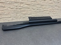 фото thumb №2, Ferrari 812 поріг молдинг поріг права поріг сторона skirt правий 88068610