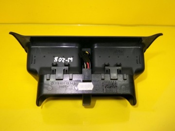фото thumb №9, Решётка воздуховод средняя mercedes-benz w208 2088300354 nr739
