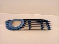 фото thumb №1, Audi a8 d3 правая решётка бампера