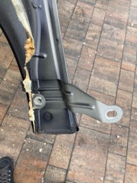 Lancia ypsilon правый  передний крыло Недорого, фото thumb