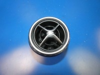 фото thumb №1, Mercedes gla w156 x156 решётка обдув правый правая перед передняя