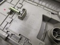 Купить Защита стойка b правая góra подушка безопасности заглушка kia carens iv 85842-a4000, фото thumb