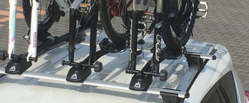 БАГАЖНИК ДЛЯ ВЕЛОСИПЕДОВ НА КРЫШЕ ЗА ВИЛКОЙ ДЛЯ AGURI MARATHON BLACK BIKE