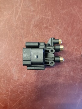 фото thumb №5, Распределитель подвешивание audi e-tron 4ke616013a