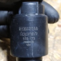 фото thumb №9, Audi a6 s6 c4 4a насос розпилювача скло передньої 021168 103173 topran