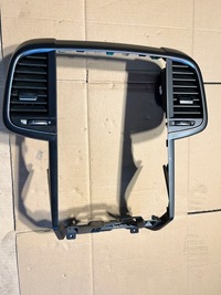 фото thumb №1, 4 renault koleos ii рамка защита консоли центральной 682601595r