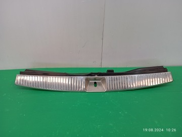 фото thumb №1, Захист ременя зад багажника mercedes c клас w204 універсал a2046906541