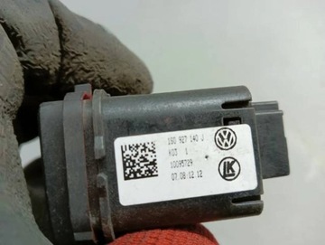 фото thumb №2, Вимикач сидіння аварійних vw up 1s0927140j