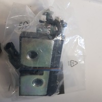 фото thumb №1, Smart fortwo coupe 451 замок крышки новый a4517660426