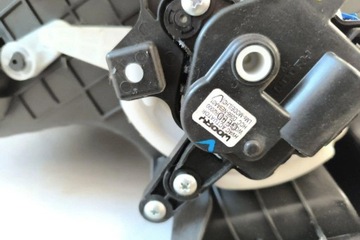 фото thumb №11, Обігрівач hyundai ix35 lm, el, elh 972002y041 1.68l дизель 85kw 2011