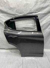 фото thumb №1, Alfa romeo stelvio двері задні праве